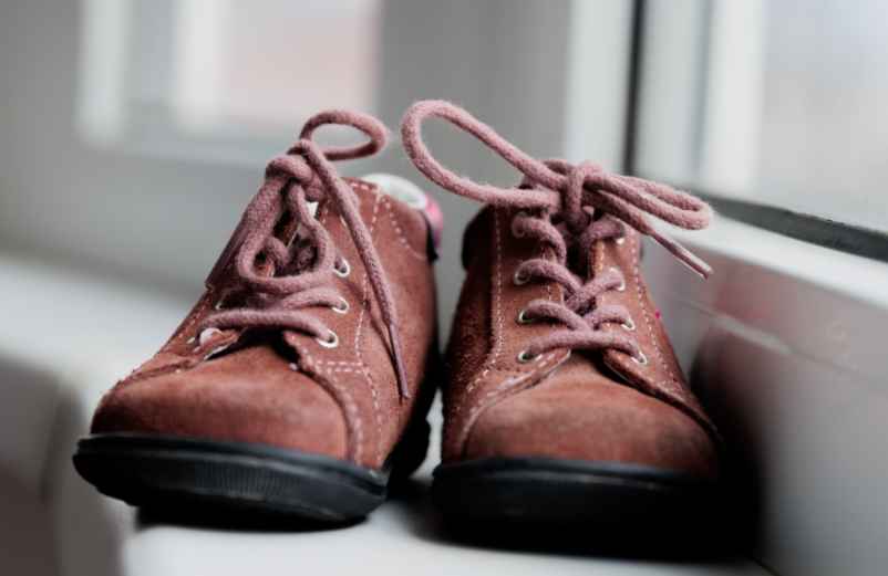 Comment protéger vos chaussures en daim pour limiter les futurs nettoyages ? IM2E-Habitat